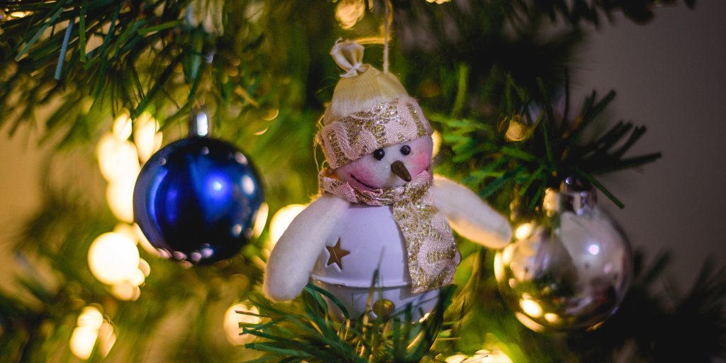 Photograph the Best of the Holiday Season with These 3 Tips